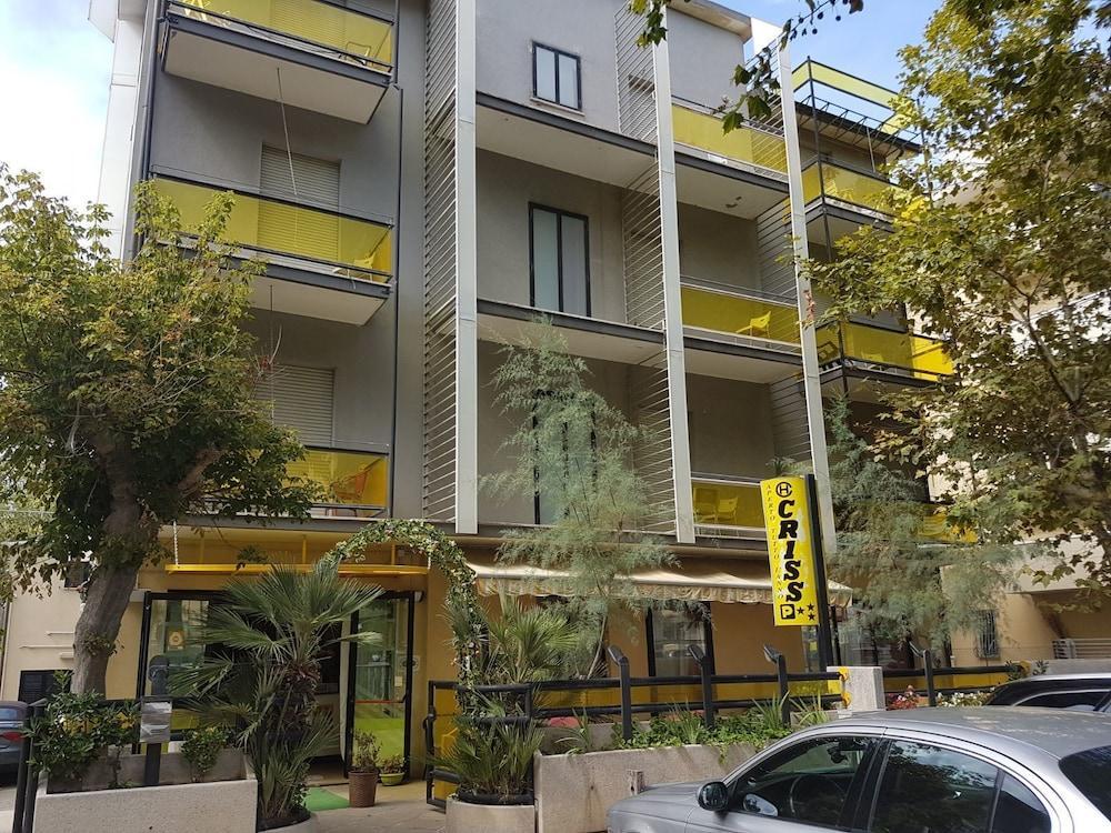 Hotel Criss Ріміні Екстер'єр фото